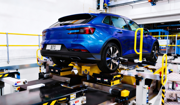 freepik__talk__35393